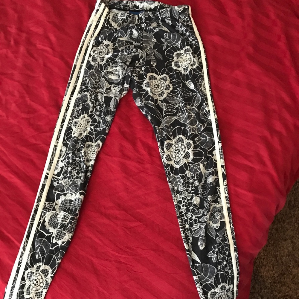Adidas printed leggings